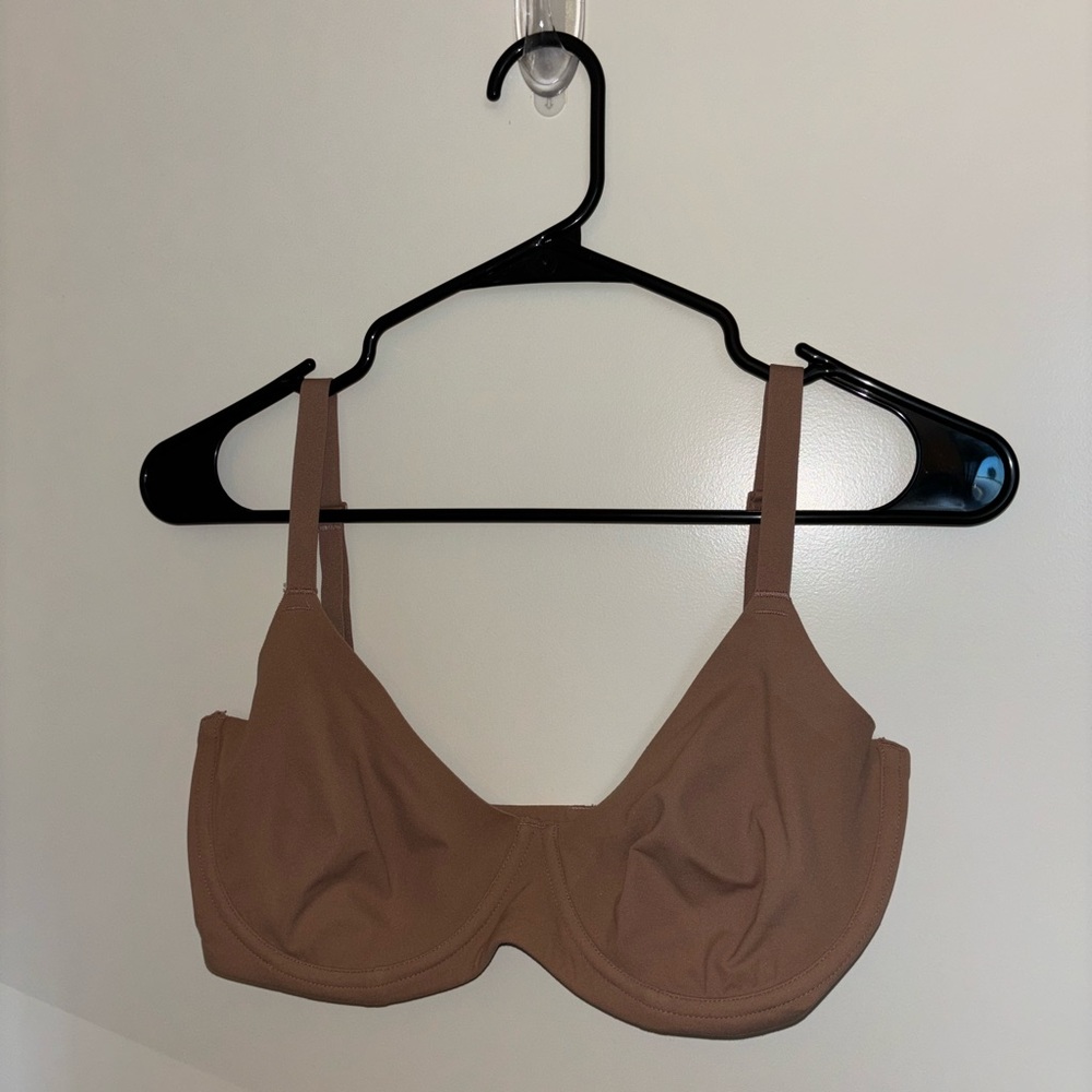 SKIMS Fits Everybody Unlined Demi Bra 34DDD